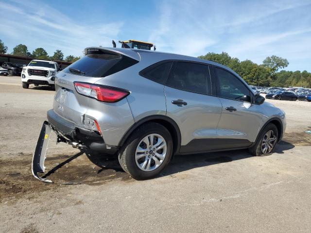 Photo 3 from auction – 2022 FORD ESCAPE S with VIN 1FMCU0F60NUA04008
