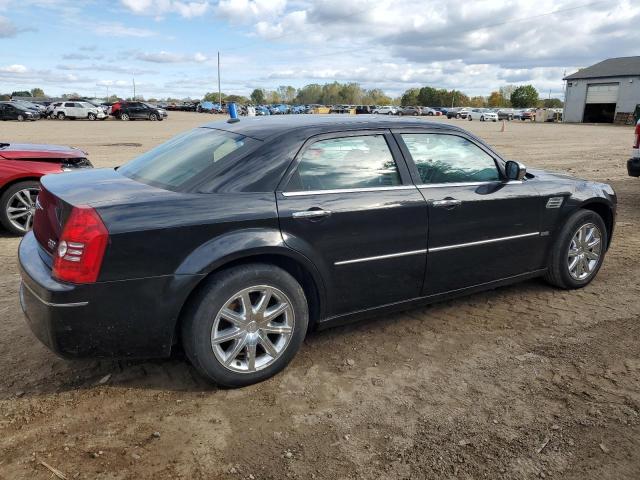 Photo 3 from auction – 2010 CHRYSLER 300 TOURIN with VIN 2C3CA5CV4AH135403