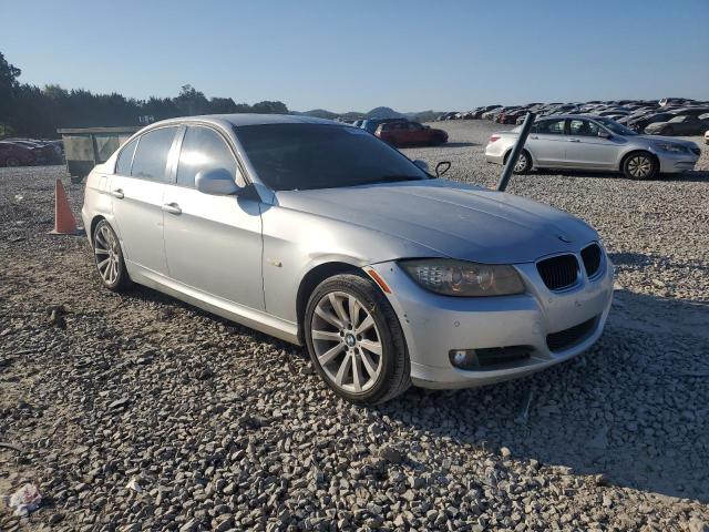 Photo 4 from auction – 2011 BMW 328 I with VIN WBAPH7G58BNM59913