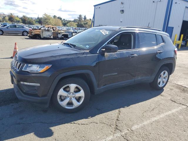 JEEP COMPASS LA 2021 with VIN 3C4NJCBB2MT572232 - Photo from auction