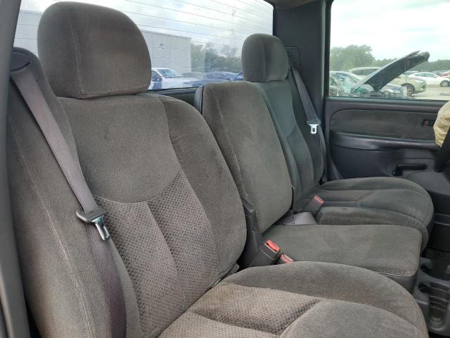 Photo 10 from auction – 2003 CHEVROLET SILVERADO with VIN 1GCEC14T93Z236170