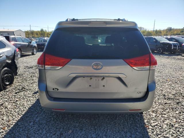 Photo 6 from auction – 2012 TOYOTA SIENNA LE with VIN 5TDKK3DC2CS236854