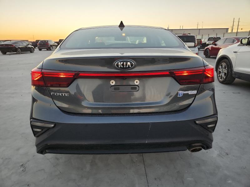 Photo 6 from auction – 2021 KIA FORTE FE with VIN 3KPF24AD1ME339294