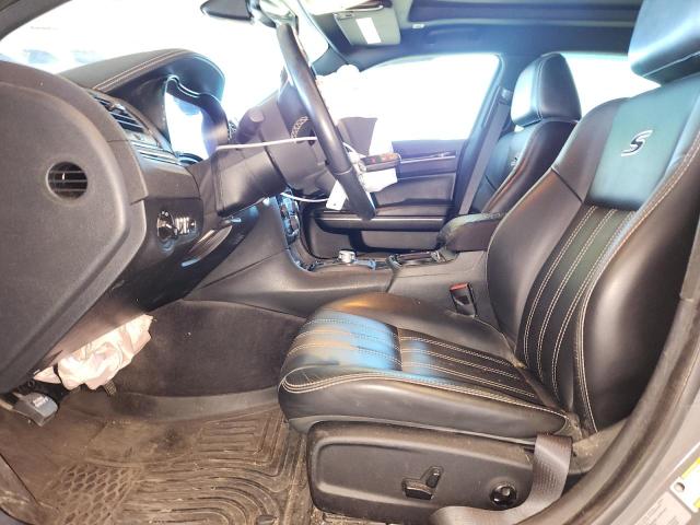 Фото 7 с аукциона – 2017 CHRYSLER 300 S с VIN 2C3CCABG0HH665061