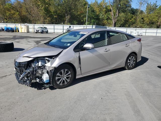 TOYOTA PRIUS PRIM 2020 with VIN JTDKARFP0L3132516 - Photo from auction