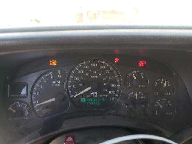 Photo 9 from auction – 2002 CHEVROLET SILVERADO with VIN 1GCHK29U62E110555