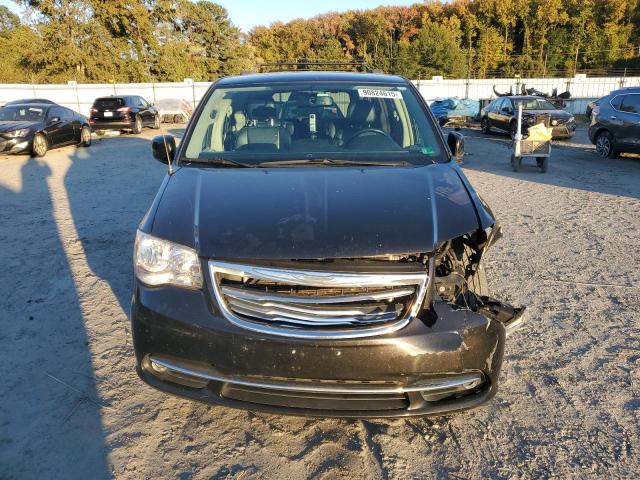 Photo 5 from auction – 2014 CHRYSLER TOWN & COU with VIN 2C4RC1BG6ER441255