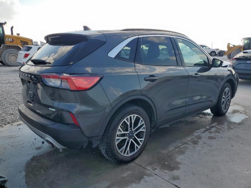 Photo 3 from auction – 2020 FORD ESCAPE SEL with VIN 1FMCU0H68LUC36947