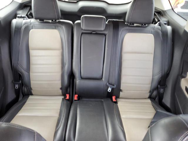 Photo 10 from auction – 2019 FORD ESCAPE SEL with VIN 1FMCU0HD9KUB47806