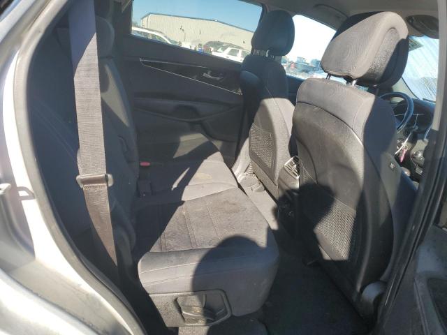 Photo 11 from auction – 2016 KIA SORENTO LX with VIN 5XYPG4A3XGG079353