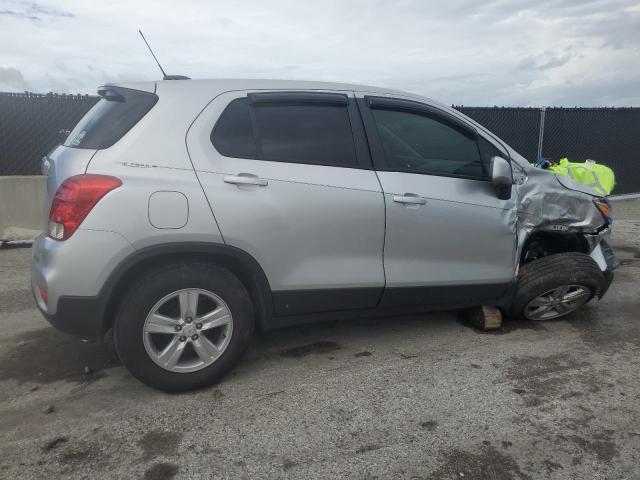 Photo 3 from auction – 2020 CHEVROLET TRAX LS with VIN KL7CJKSB8LB037307