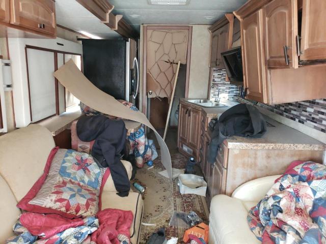 Photo 6 from auction – 2009 FOUW MOTORHOME with VIN 4UZFCHCY28CAB4701