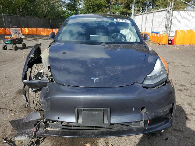 Photo 5 from auction – 2018 TESLA MODEL 3 with VIN 5YJ3E1EA8JF117964