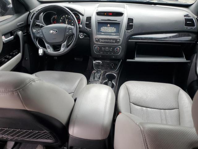 Photo 8 from auction – 2015 KIA SORENTO with VIN 5XYKW4A72FG580784