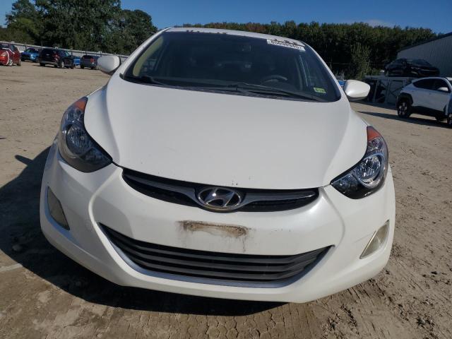 Photo 5 from auction – 2012 HYUNDAI ELANTRA GL with VIN 5NPDH4AE4CH144427