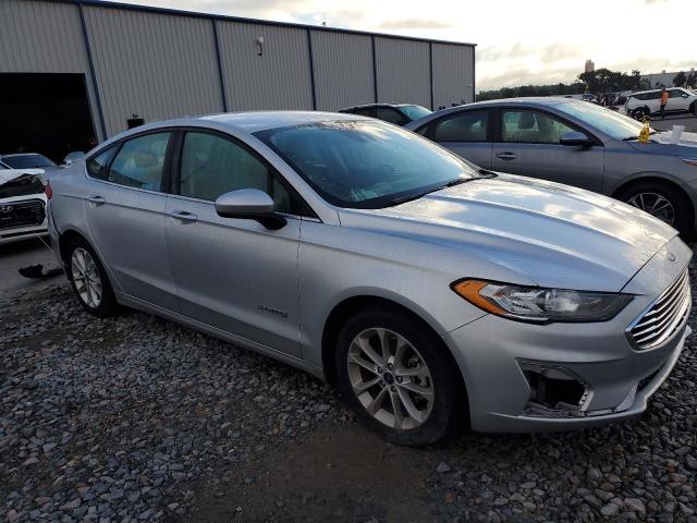 Photo 4 from auction – 2019 FORD FUSION SE with VIN 3FA6P0LU4KR221923