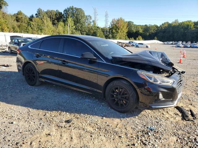 Photo 4 from auction – 2019 HYUNDAI SONATA SE with VIN 5NPE24AF5KH737260