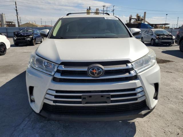 Photo 5 from auction – 2019 TOYOTA HIGHLANDER with VIN 5TDZZRFH9KS353271