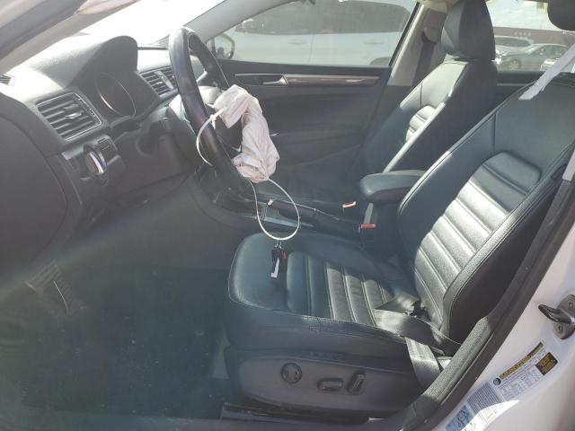 Photo 7 from auction – 2017 VOLKSWAGEN PASSAT SEL with VIN 1VWCT7A36HC084628
