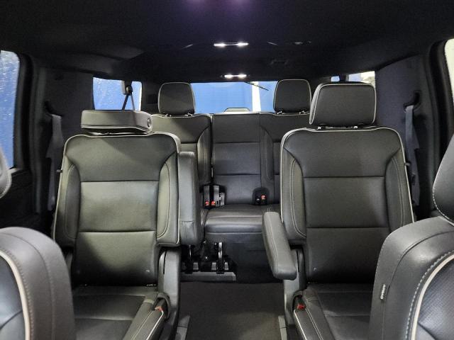 Photo 10 from auction – 2023 CHEVROLET SUBURBAN C with VIN 1GNSCFKD1PR434900