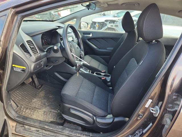 Photo 7 from auction – 2017 KIA FORTE LX with VIN 3KPFK4A76HE157140