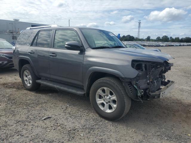 Photo 4 from auction – 2018 TOYOTA 4RUNNER SR with VIN JTEBU5JR0J5538799