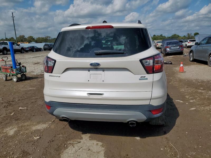 Photo 6 from auction – 2017 FORD ESCAPE SE with VIN 1FMCU0GD8HUC07231