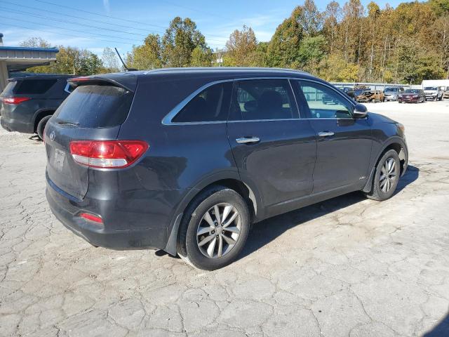 Photo 3 from auction – 2016 KIA SORENTO LX with VIN 5XYPGDA34GG111276
