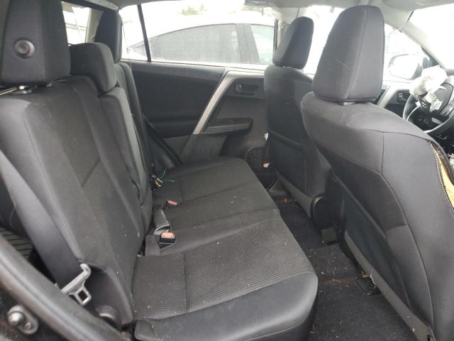 Photo 11 from auction – 2017 TOYOTA RAV4 LE with VIN 2T3BFREV3HW539753