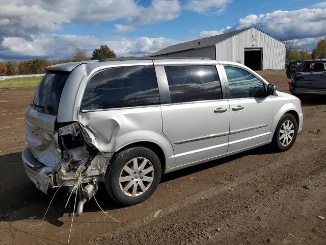 Photo 3 from auction – 2012 CHRYSLER TOWN & COU with VIN 2C4RC1CG6CR361627
