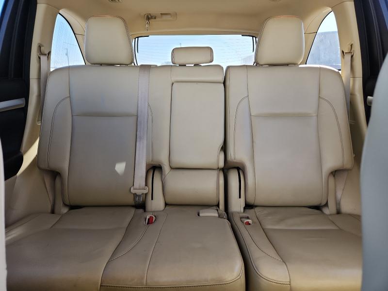 Photo 10 from auction – 2018 TOYOTA HIGHLANDER with VIN 5TDKZRFH9JS273016