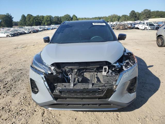 Photo 5 from auction – 2023 NISSAN KICKS SR with VIN 3N1CP5DV3PL551972