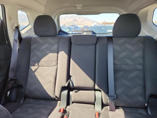 Photo 10 from auction – 2016 NISSAN ROGUE S with VIN KNMAT2MV6GP731126