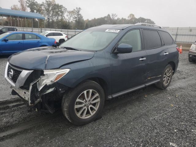 NISSAN PATHFINDER 2015 with VIN 5N1AR2MN1FC631869 - Photo from auction
