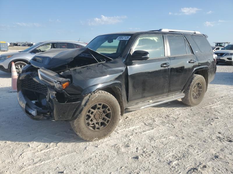 TOYOTA 4RUNNER SR 2018 with VIN JTEZU5JR2J5169023 - Photo from auction