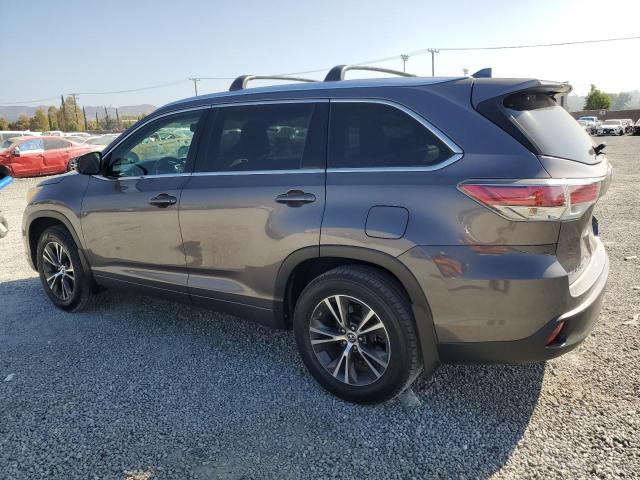 Photo 2 from auction – 2016 TOYOTA HIGHLANDER with VIN 5TDKKRFH7GS141952