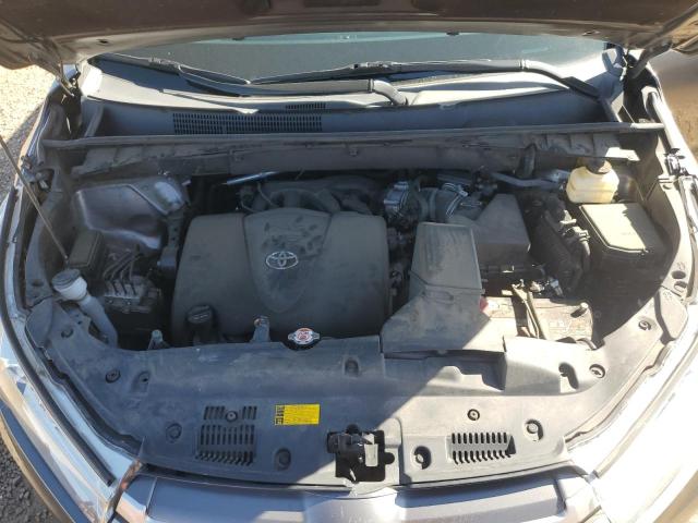 Photo 12 from auction – 2018 TOYOTA HIGHLANDER with VIN 5TDJZRFH7JS559295
