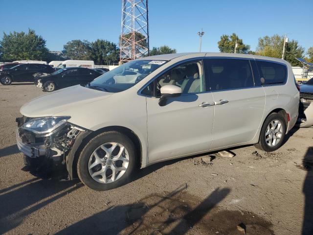 CHRYSLER PACIFICA T 2017 with VIN 2C4RC1BGXHR779990 - Photo from auction