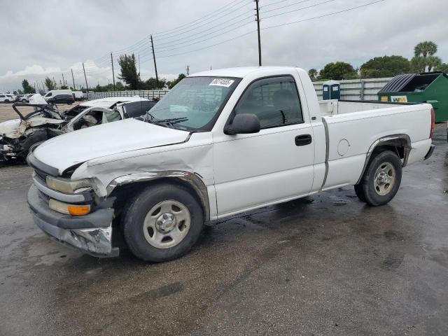 CHEVROLET SILVERADO 2000 with VIN 1GCEC14V1YZ368395 - Photo from auction