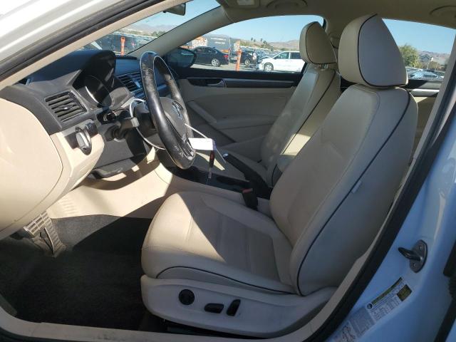 Photo 7 from auction – 2017 VOLKSWAGEN PASSAT with VIN 1VWDT7A35HC049082