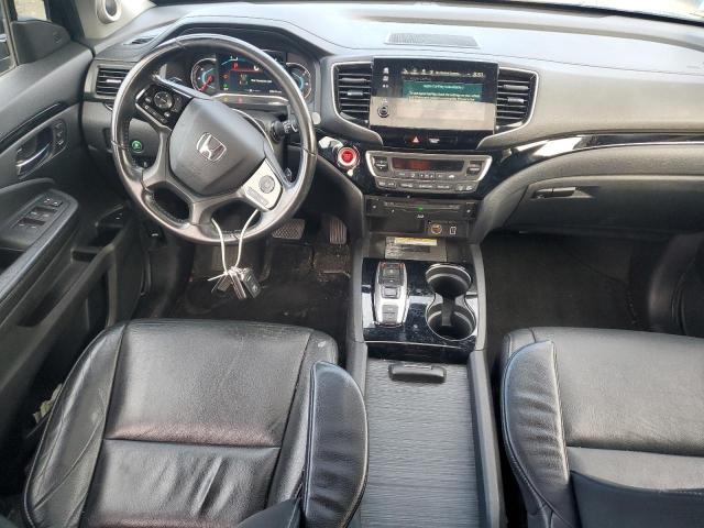 Photo 8 from auction – 2019 HONDA PILOT TOURING with VIN 5FNYF6H99KB068941