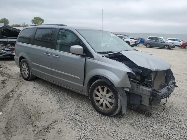 Photo 4 from auction – 2016 CHRYSLER TOWN & COU with VIN 2C4RC1BG9GR299471