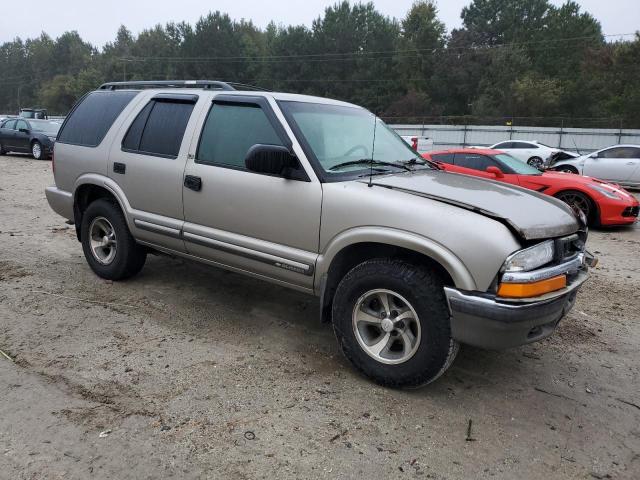 Photo 4 from auction – 2001 CHEVROLET BLAZER with VIN 1GNCS13W412128008