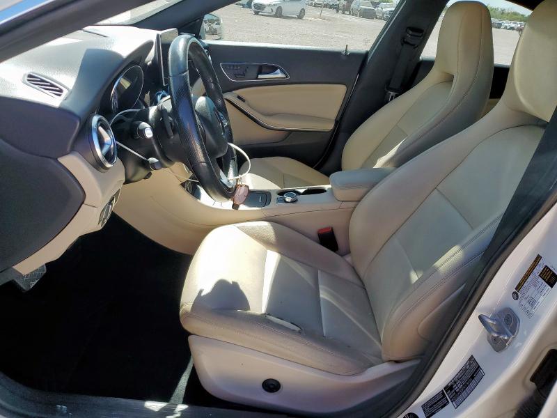 Photo 7 from auction – 2015 MERCEDES-BENZ CLA 250 with VIN WDDSJ4EB5FN178656