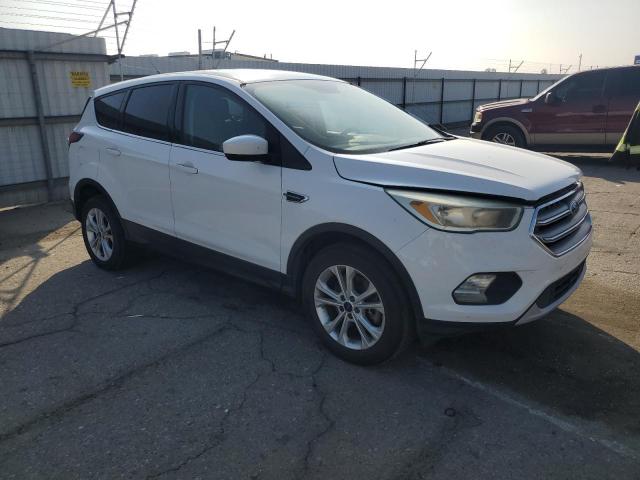 Photo 4 from auction – 2017 FORD ESCAPE with VIN 1FMCU9GD5HUB45551