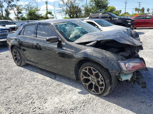 Photo 4 from auction – 2015 CHRYSLER 300 S with VIN 2C3CCABGXFH833009