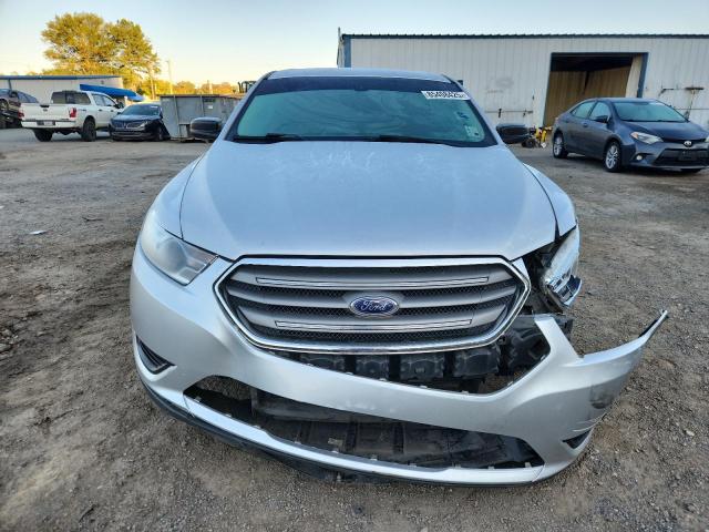 Photo 5 from auction – 2017 FORD TAURUS SE with VIN 1FAHP2D81HG128525