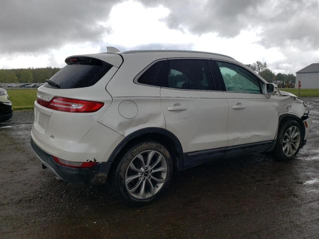 Photo 3 from auction – 2017 LINCOLN MKC SELECT with VIN 5LMCJ2C99HUL51888