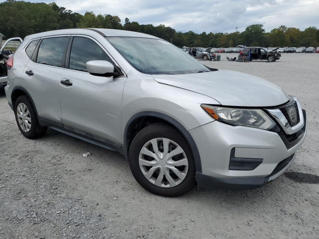 Photo 4 from auction – 2017 NISSAN ROGUE S with VIN 5N1AT2MT9HC844118