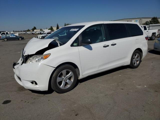 Photo 1 from auction – 2016 TOYOTA SIENNA with VIN 5TDZK3DCXGS714572